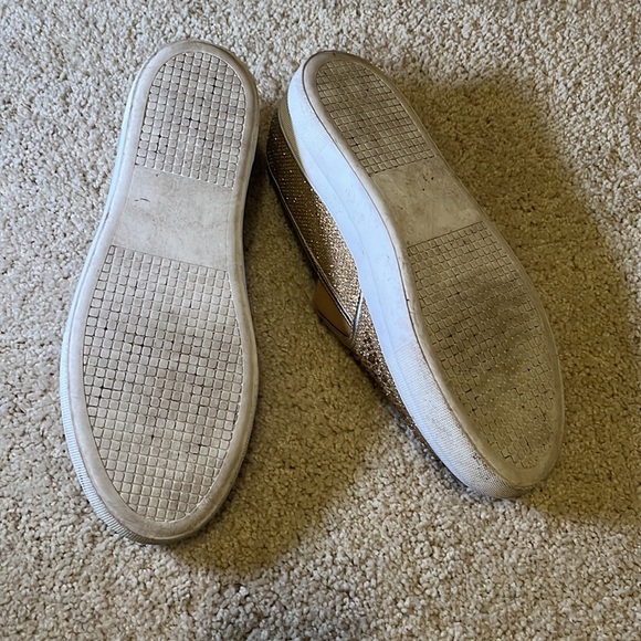 Volatile GOLD beaded slip on shoes size 9 - Picture 6 of 6